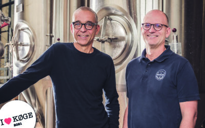 Billede af Michael Braunstein Poulsen og og Claus Braunstein Poulsen i deres bryggeri.